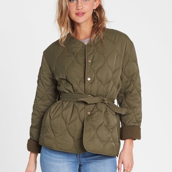Billabong Jackets & Blazers - Billabong Quilted Green Jacket